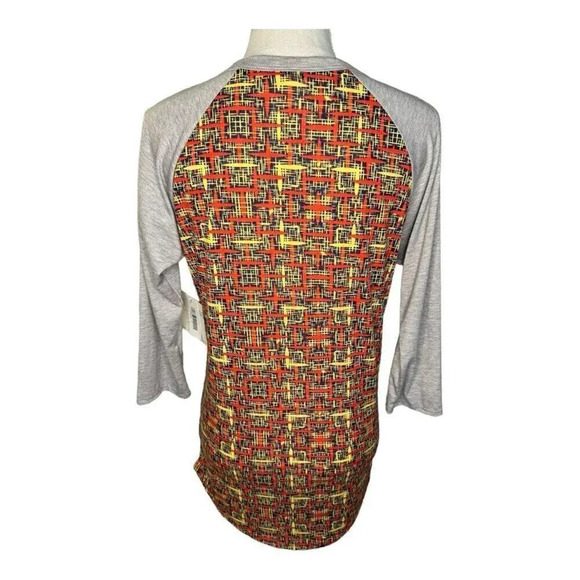 NEW LuLaRoe Randy Women's Small Geometric Print 3/4 Sleeve Raglan Multicolor NWT - Picture 3 of 7